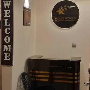  Auberge de jeunesse Four Stars